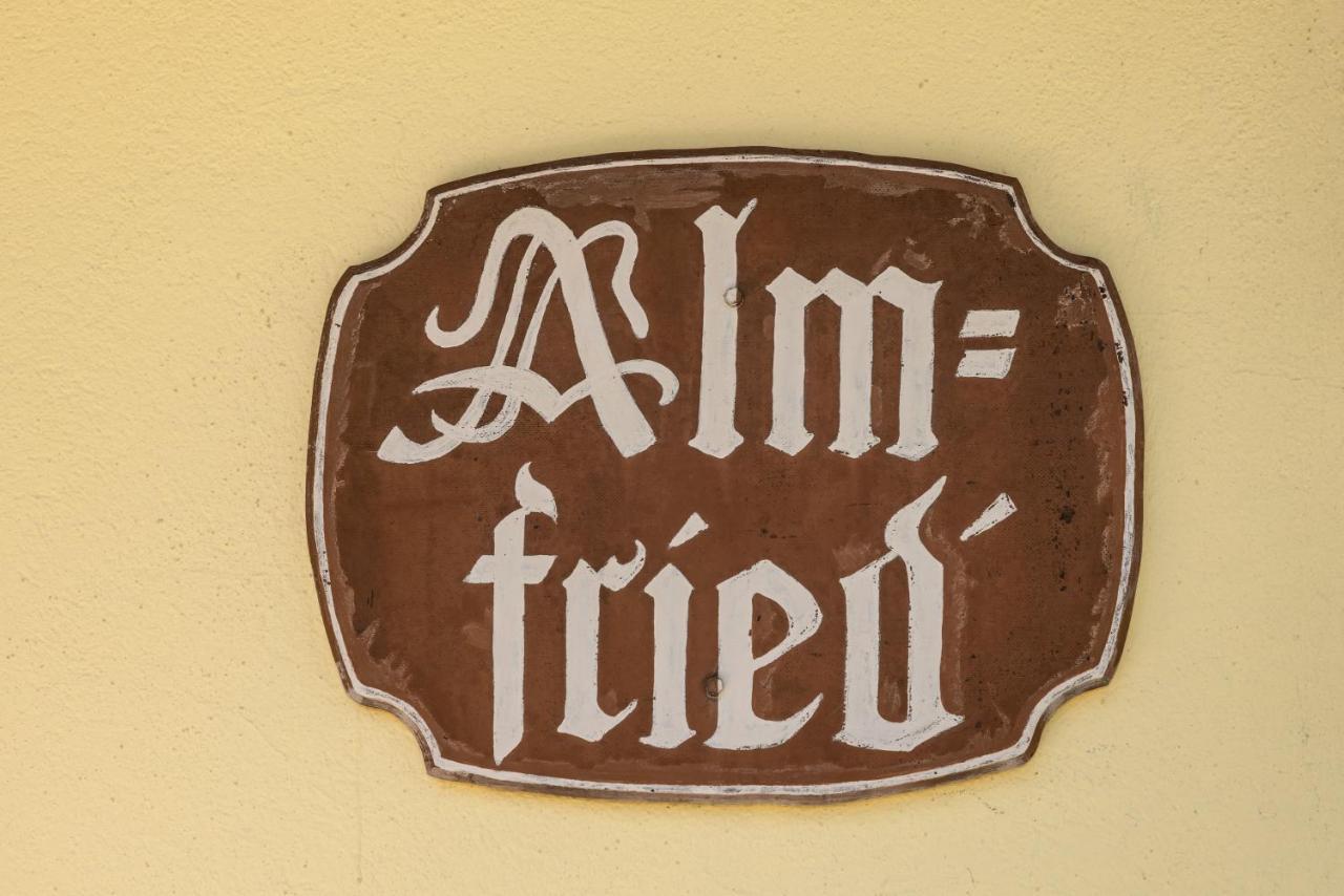 Almhuetten Sonnblick & Almfried Sonnenalpe Nassfeld Buitenkant foto